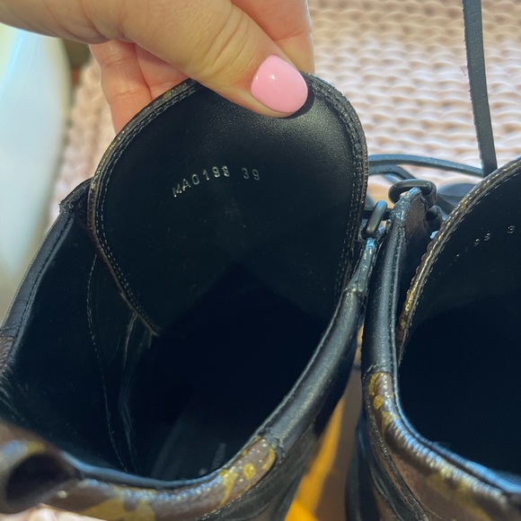 ✨Louis Vuitton Combat Boots✨ - Picture 9 of 12